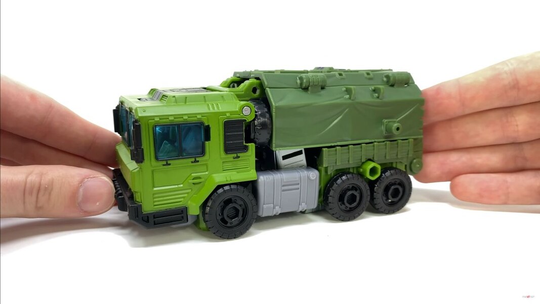 Transformers Legacy Bulkhead In Hand Image  (34 of 56)
